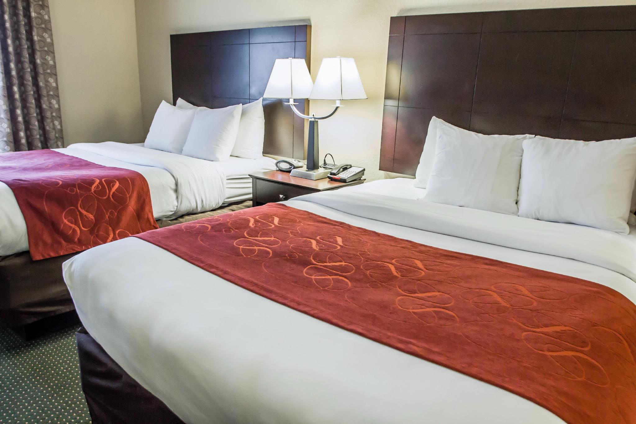 Comfort Suites Orlando Airport Exterior foto